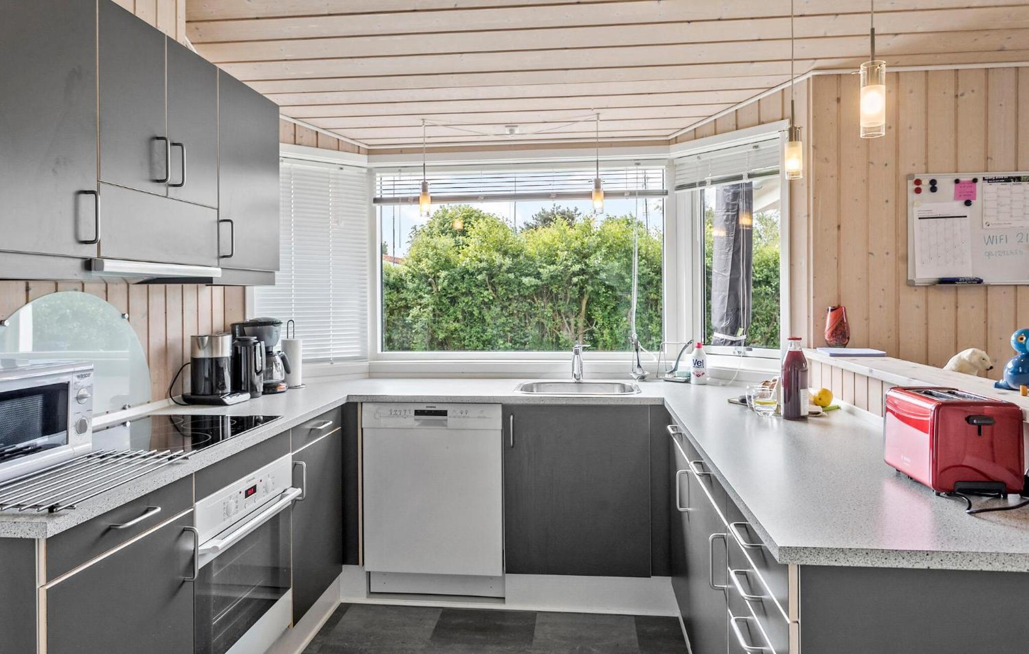 Cozy Home In Gedser With Wifi ภายนอก รูปภาพ