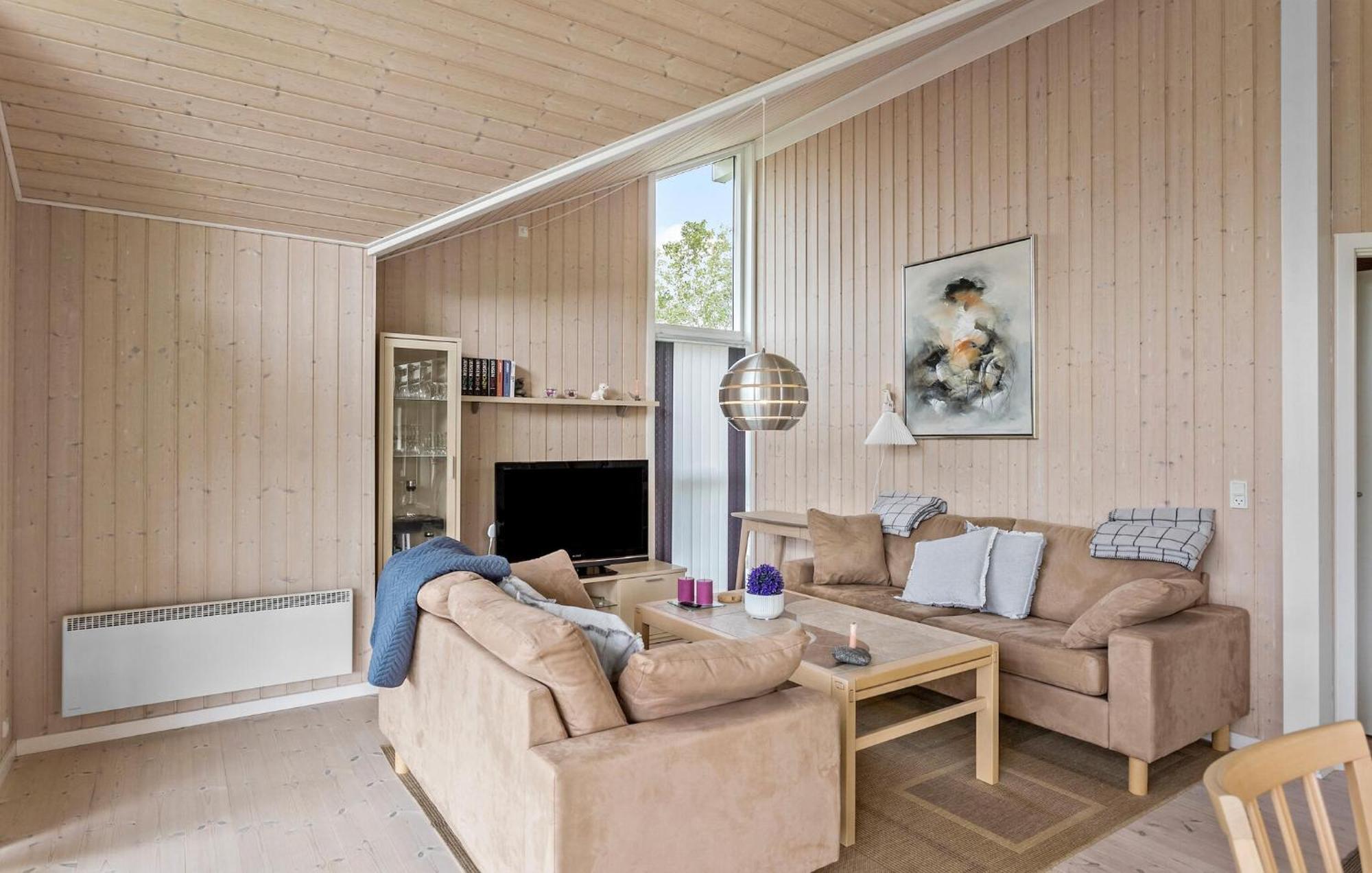 Cozy Home In Gedser With Wifi ภายนอก รูปภาพ