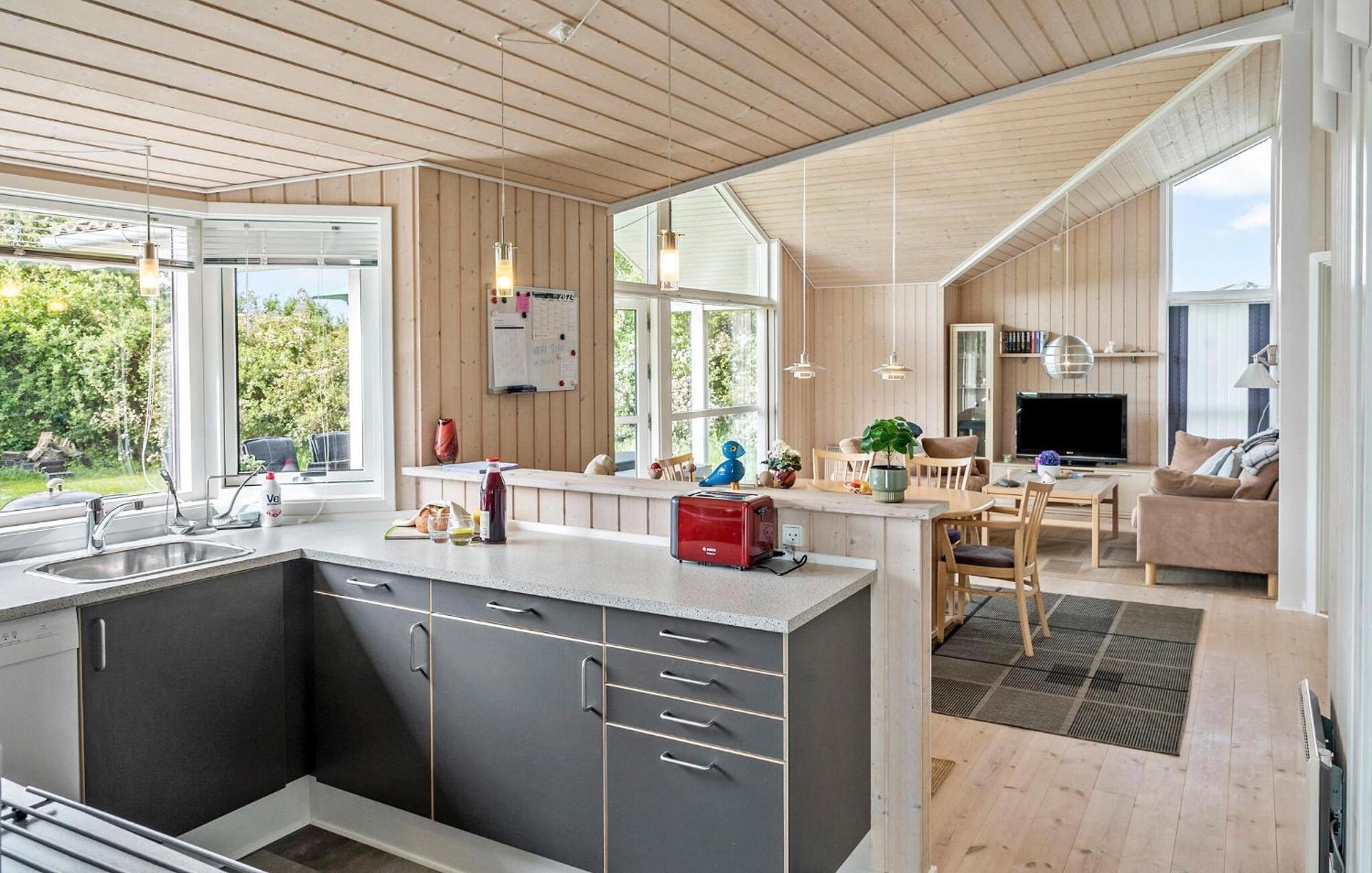 Cozy Home In Gedser With Wifi ภายนอก รูปภาพ