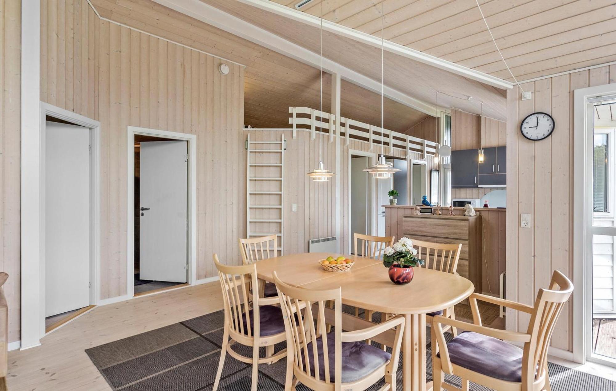 Cozy Home In Gedser With Wifi ภายนอก รูปภาพ